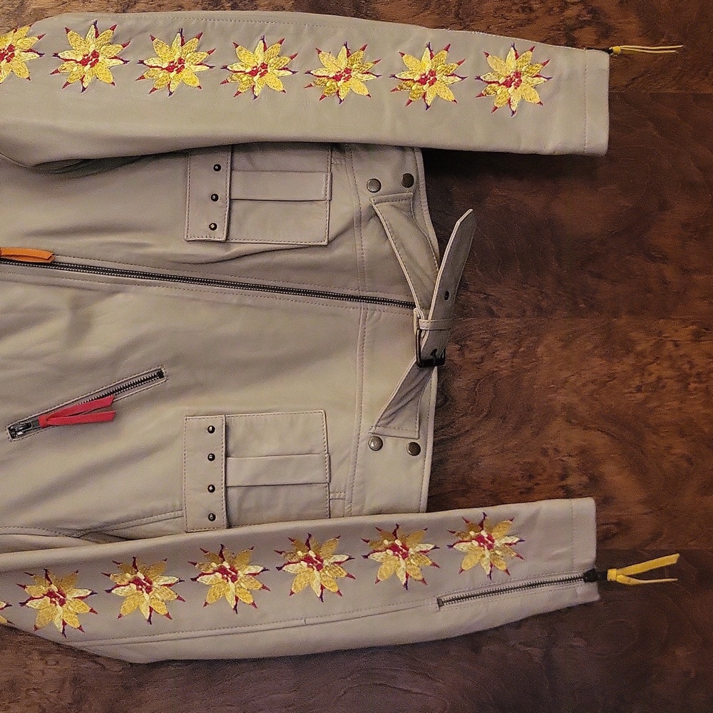 Lambskin Leather Jacket w/ Embroidery Small - Picture 4 of 14